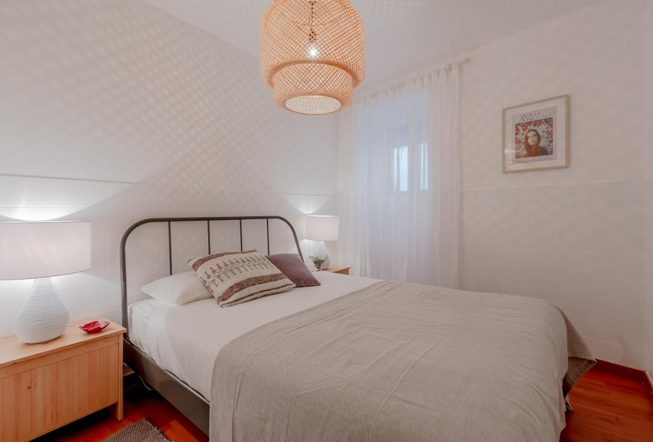 Typical Alfama Apartment, By Timecooler 리스본 외부 사진