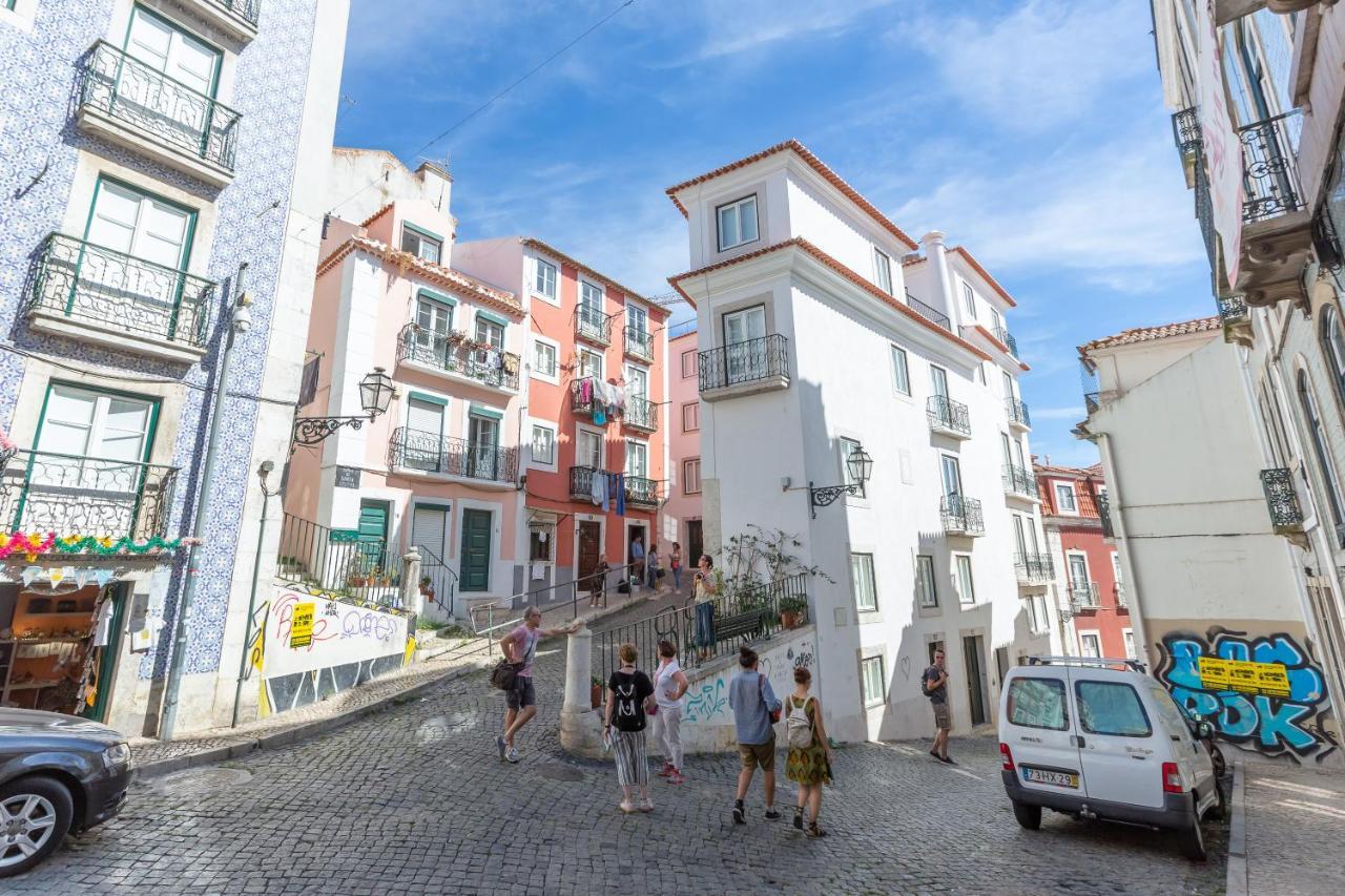 Typical Alfama Apartment, By Timecooler 리스본 외부 사진